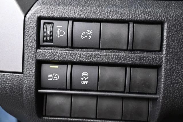 Used 2026 Blue Toyota SR5 image 30