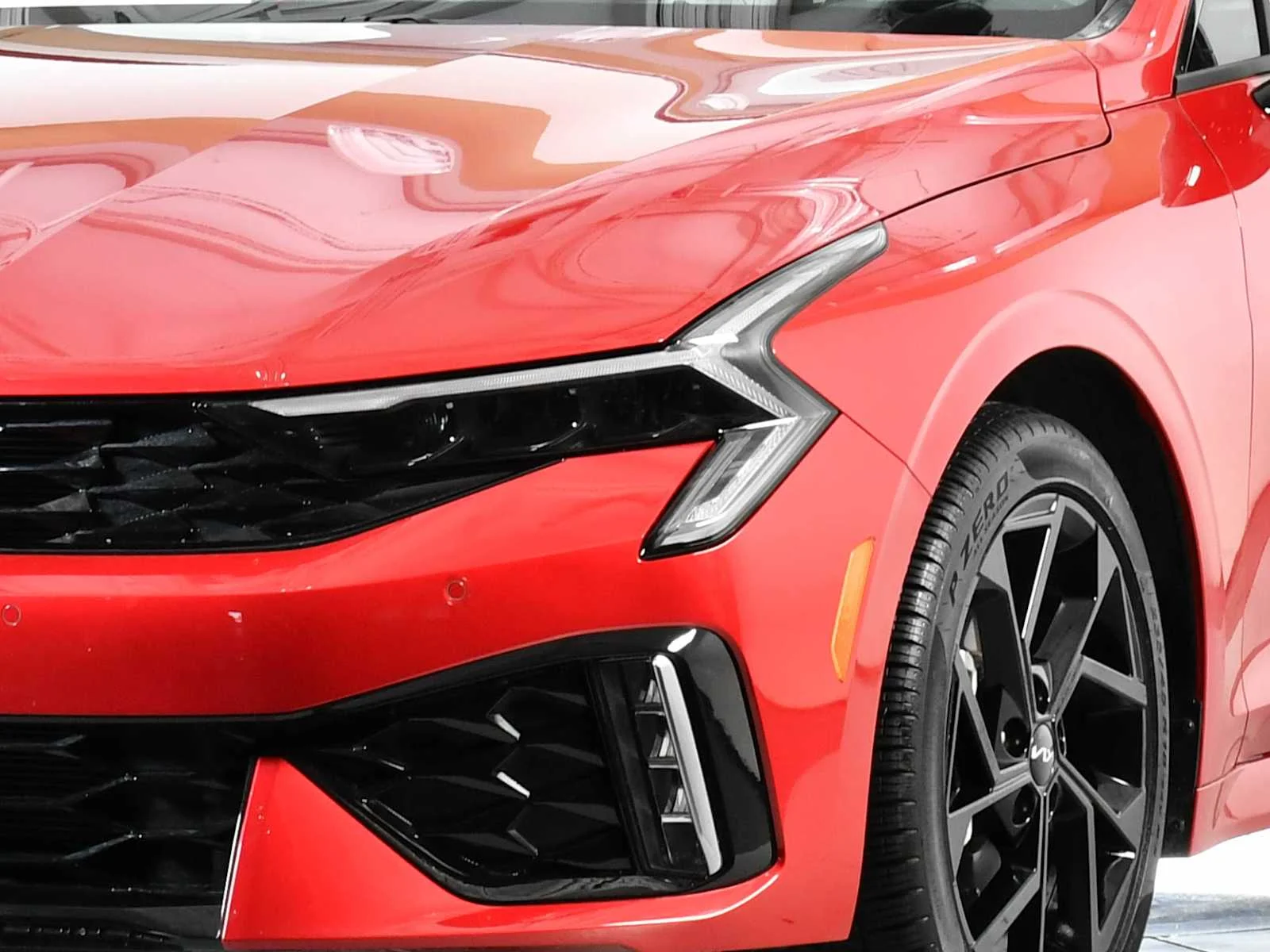 Used 2026 Runway Red Kia GT-Line image 10