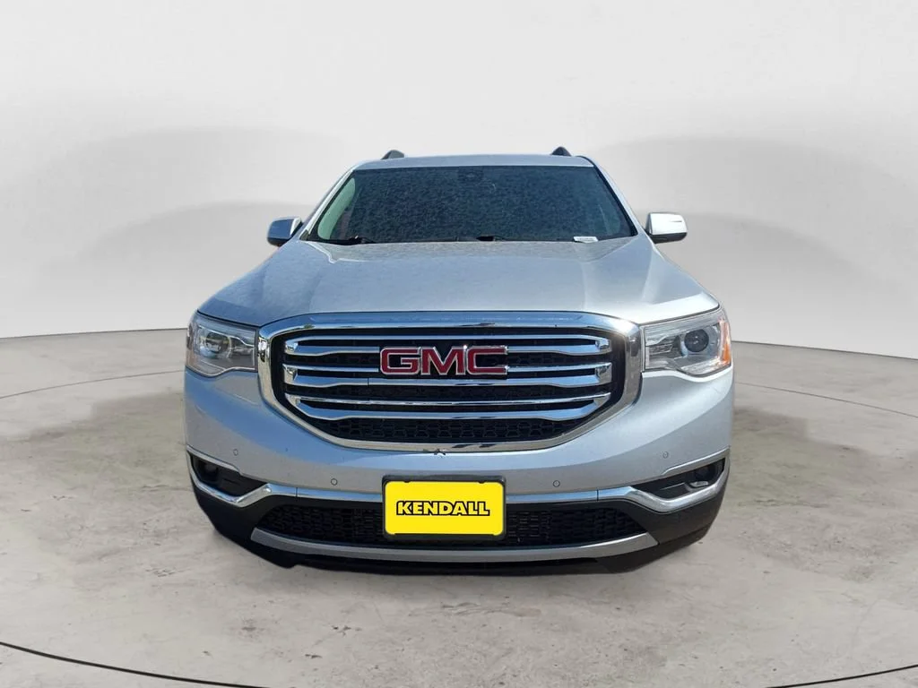 Used 2017 QUICKSILVER METALLIC GMC SLT image 2