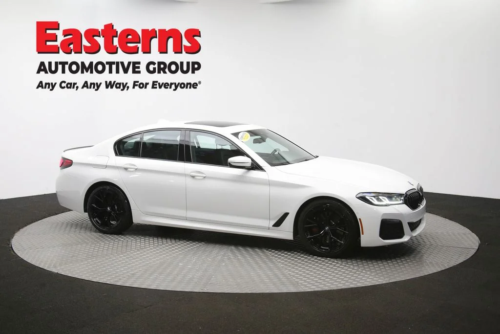 Used 2023 White BMW 530i image 51