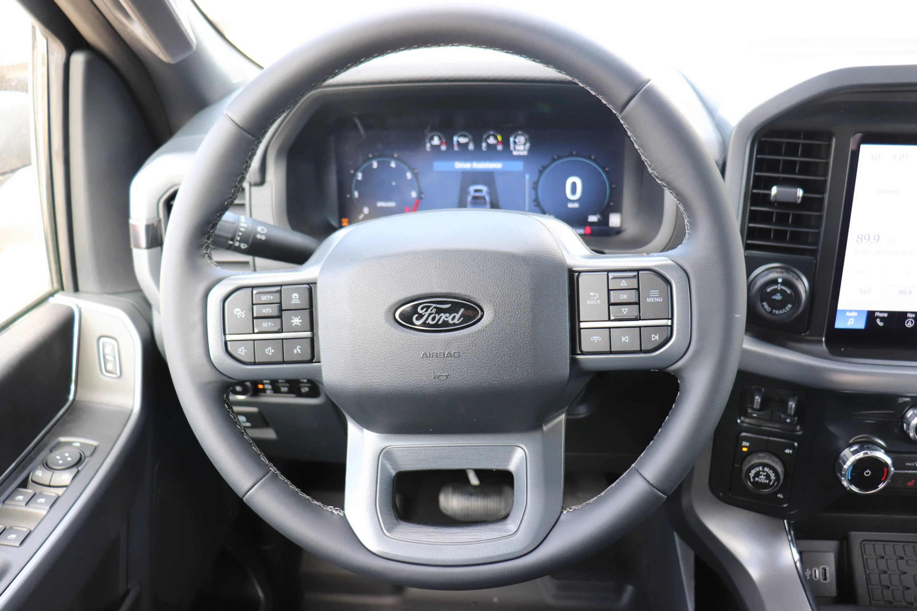 New 2026 ANTIMATTER BLUE METALLIC Ford XLT image 14