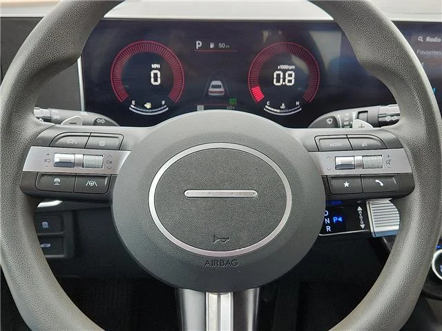 Used 2024 Red Hyundai SEL Front-Wheel Drive image 19