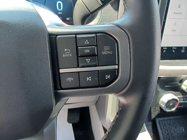 Used 2024 Silver Ford XLT image 20