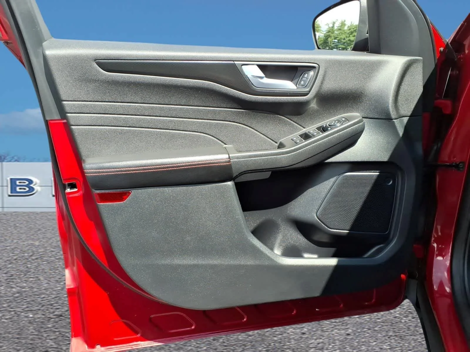 Used 2022 Rapid Red Metallic Tinted Clearcoat Ford SEL image 12