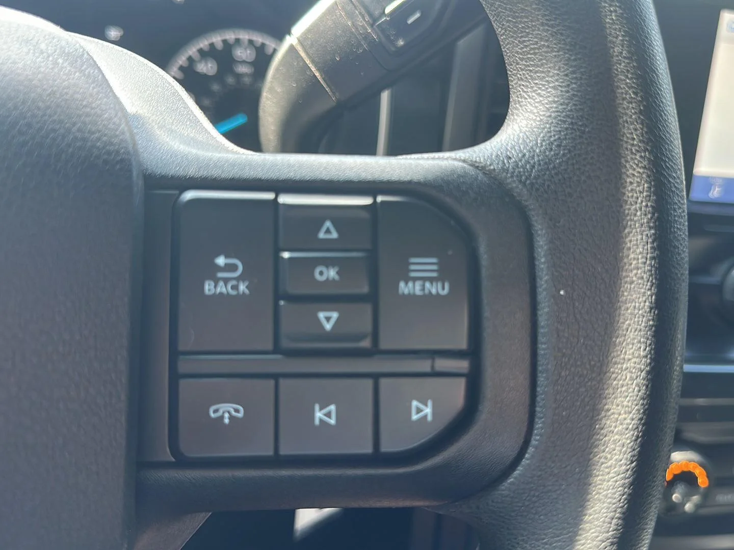 Used 2021 Space Gray Ford XL image 24
