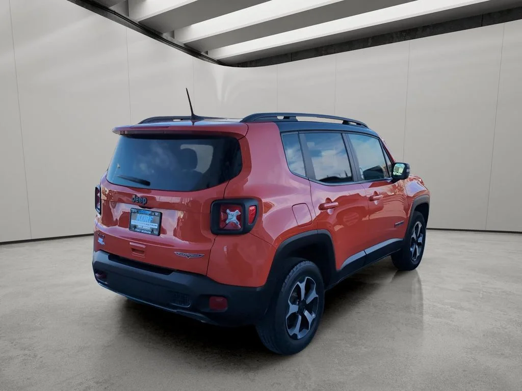 Used 2021 Omaha Orange Clearcoat Jeep Trailhawk image 5