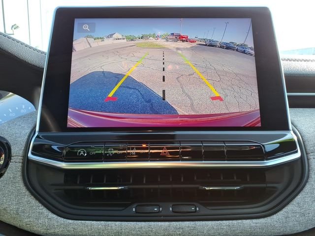 Used 2024 Red Jeep Latitude Lux image 22