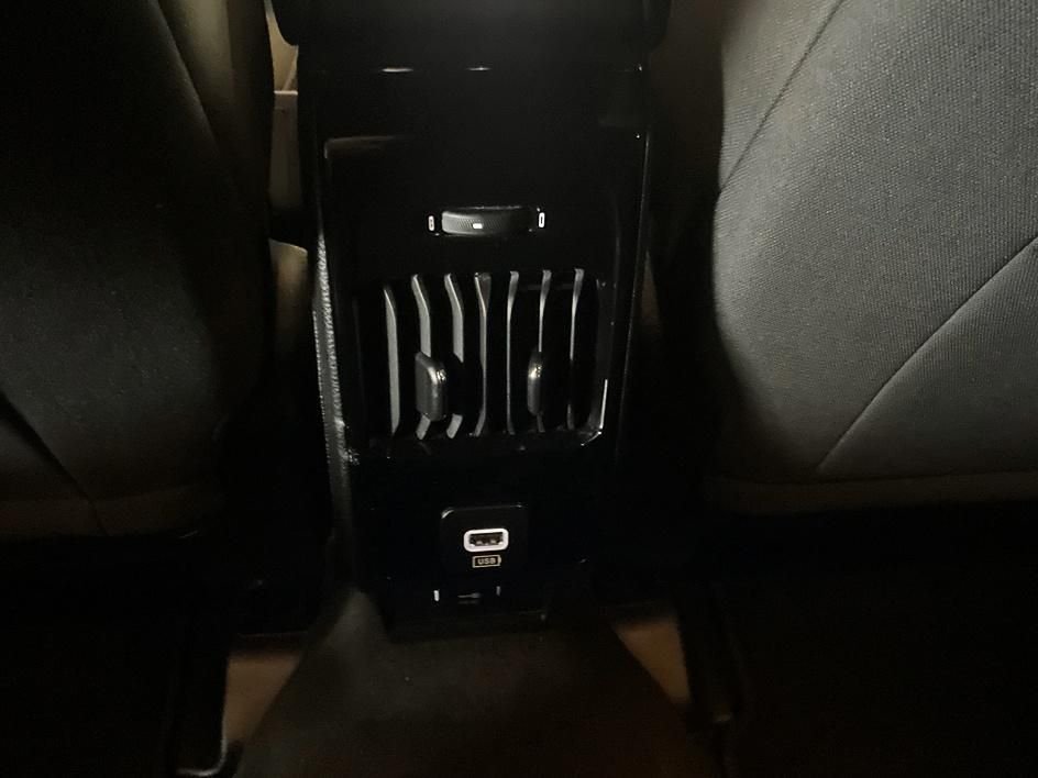 Used 2023 White Jeep Sport image 30
