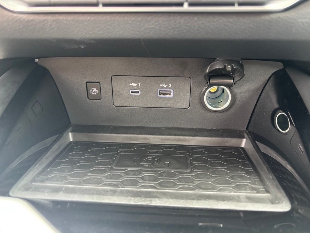 Used 2025 Silver Nissan 2.5 SL image 16