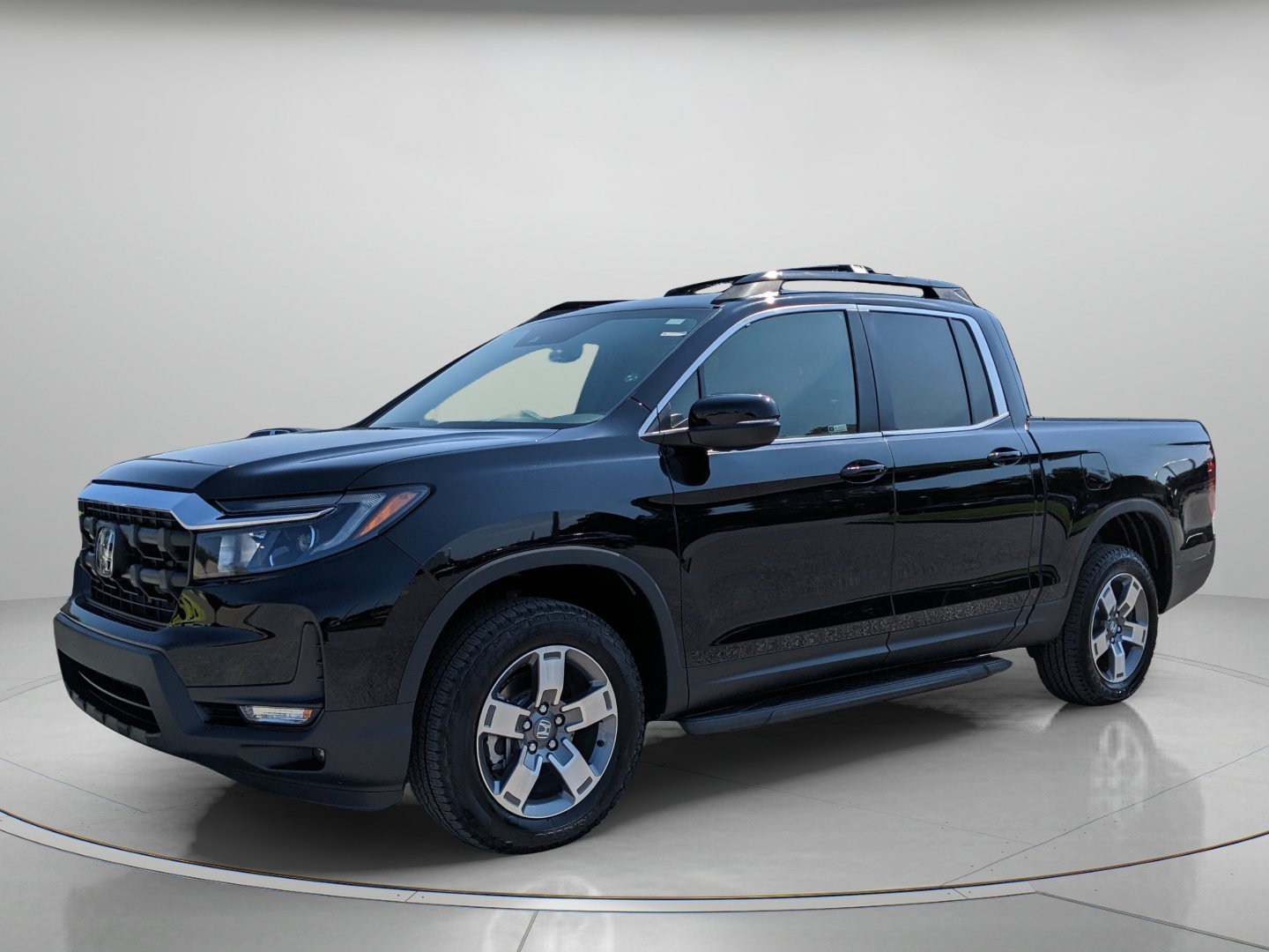 New 2026 Crystal Black Pearl Honda RTL image 2