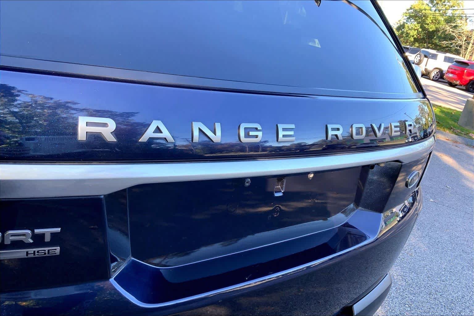Used 2017 Fuji White Land Rover HSE image 30