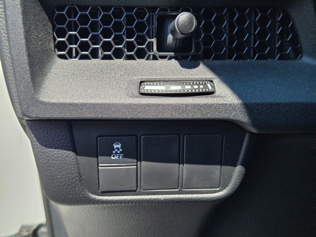 Used 2023 White Honda EX image 25