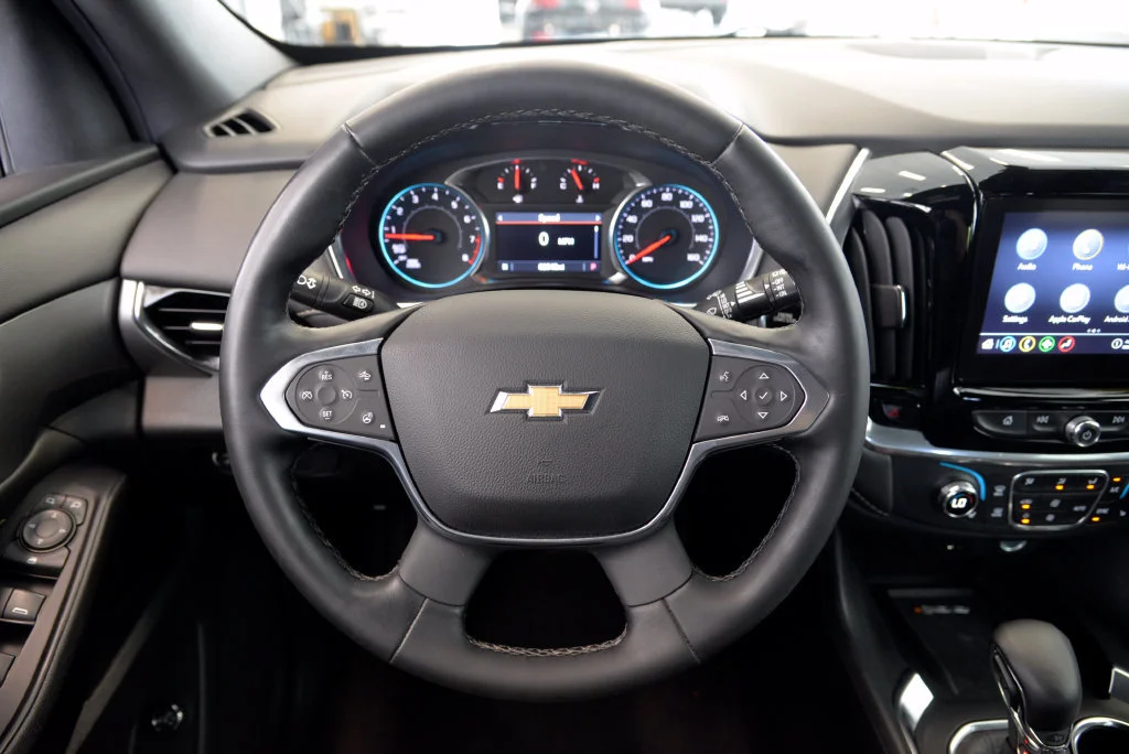Used 2023 Black Cherry Metallic Chevrolet LT Leather image 18