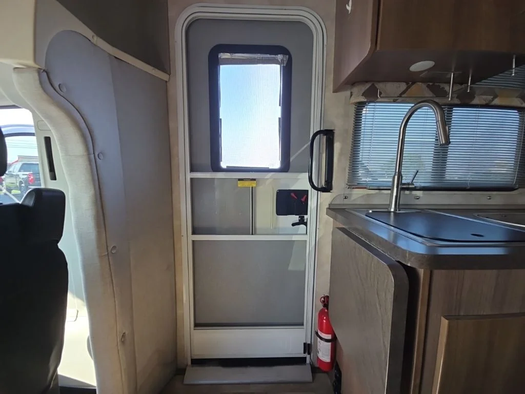 Used 2016 Silver Ram Winnebago image 16
