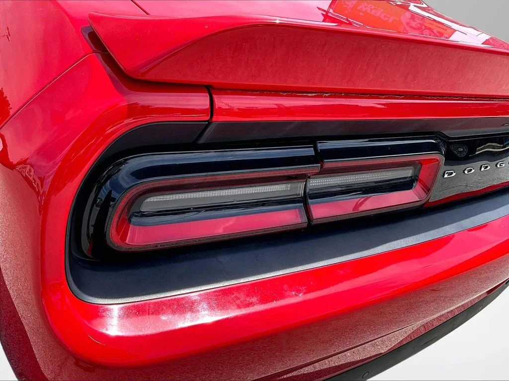 Used 2015 Red Dodge R/T image 29