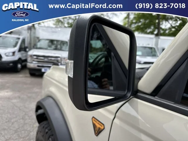 Used 2025 Beige Ford Badlands image 16