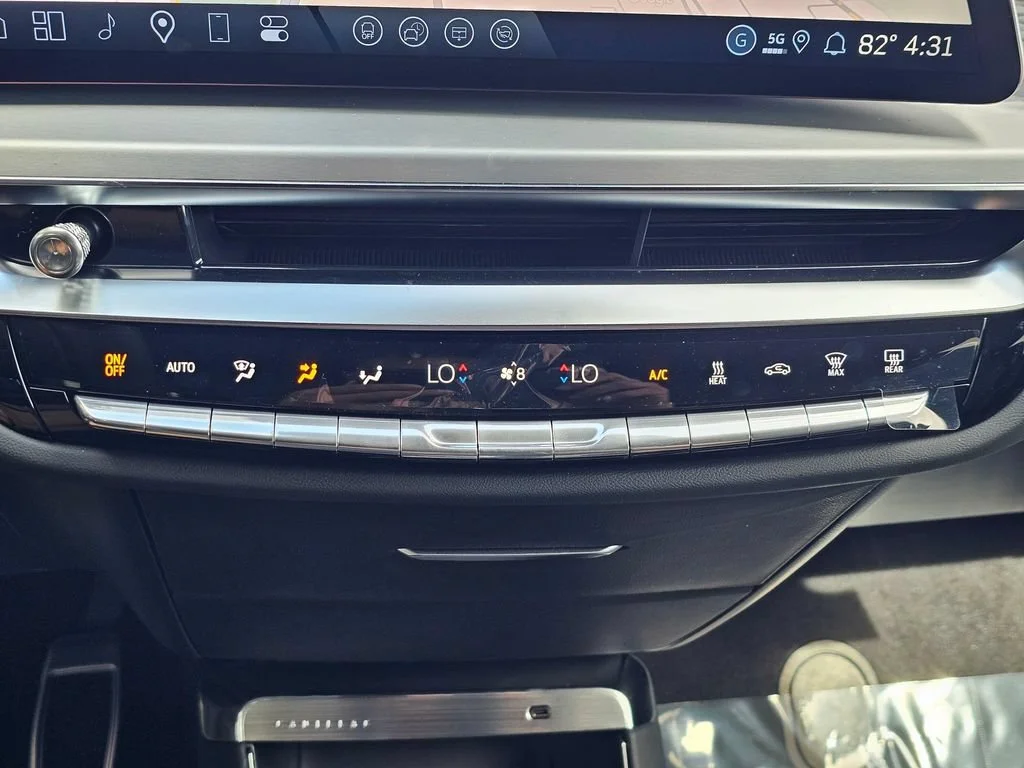 New 2026 Stellar Black Metallic Cadillac V-Series Premium image 32