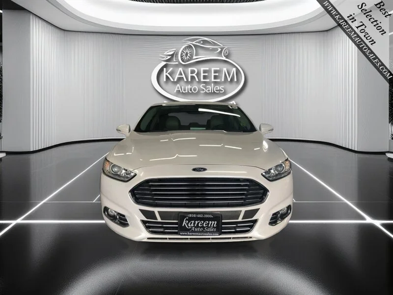 Used 2013 Oxford White Ford SE Hybrid image 2