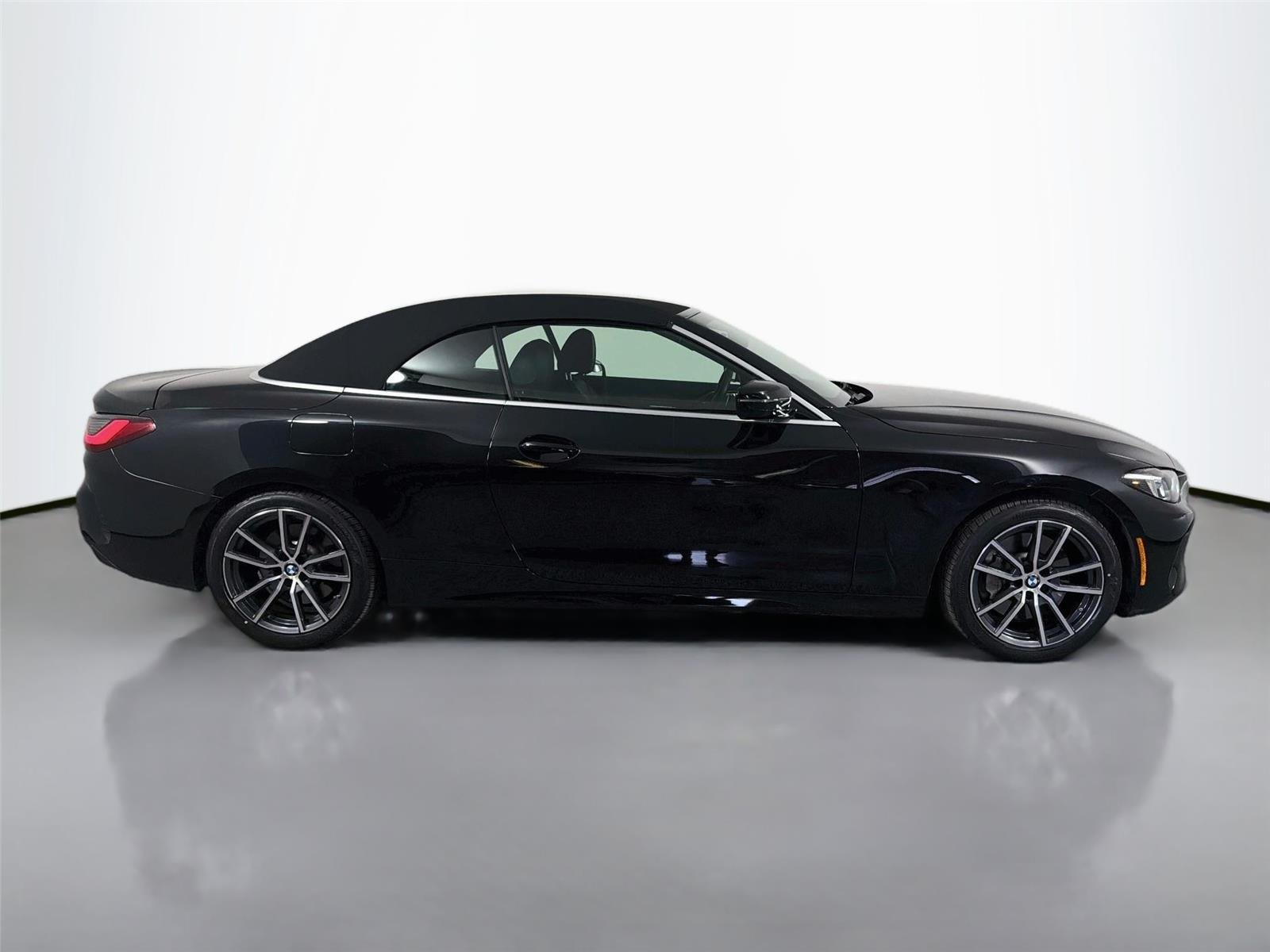 Certified Used 2026  BMW 430i xDrive image 4