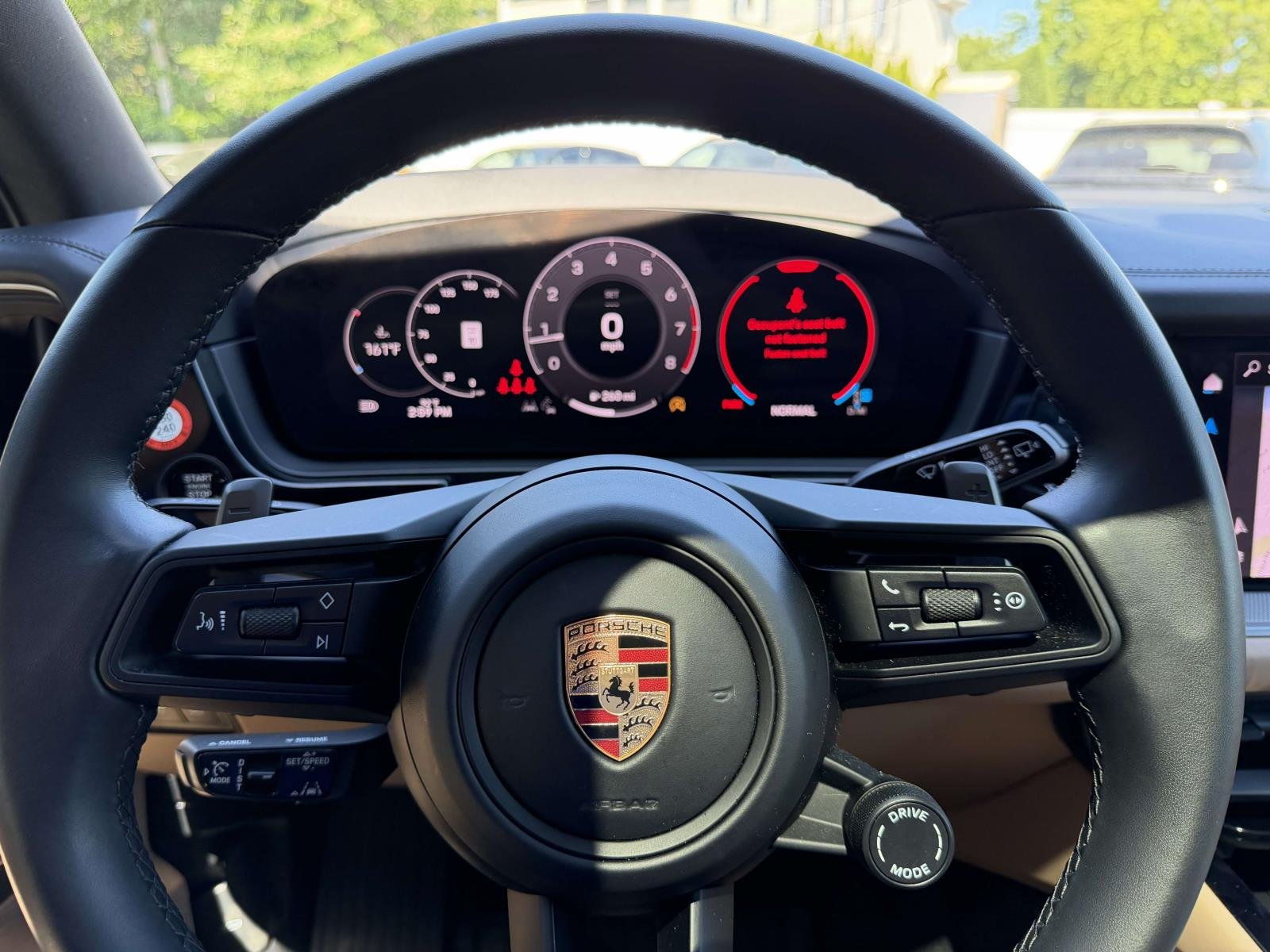 Certified Used 2024  Porsche  image 34