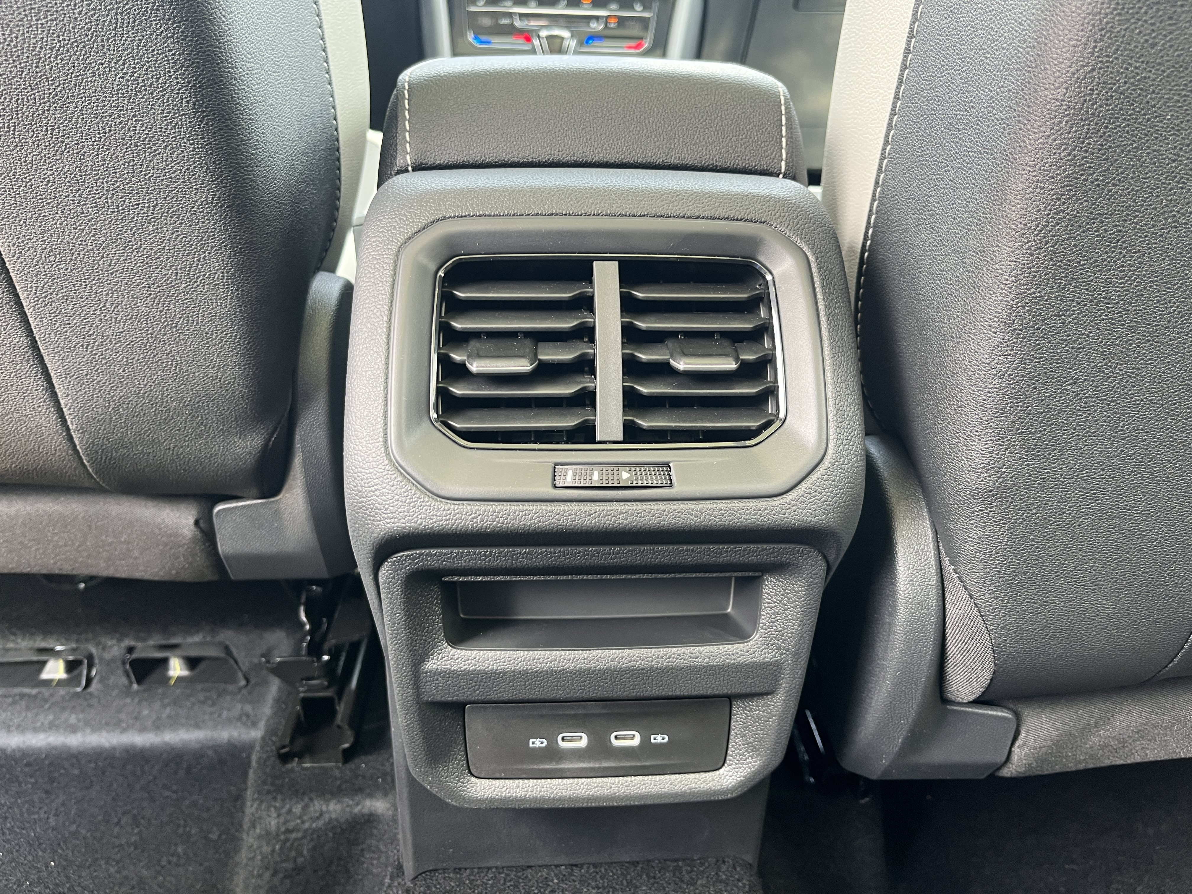 New 2026 Monument Gray Volkswagen SE image 5