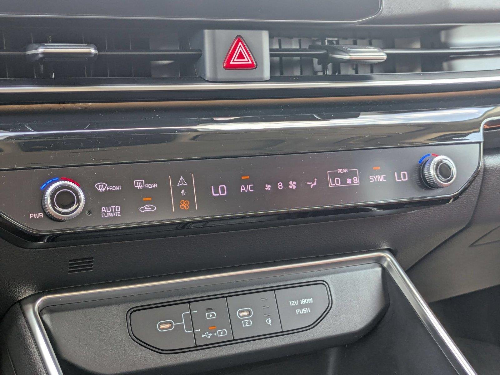 Used 2025 Aurora Black Pearl Kia SX Prestige image 23