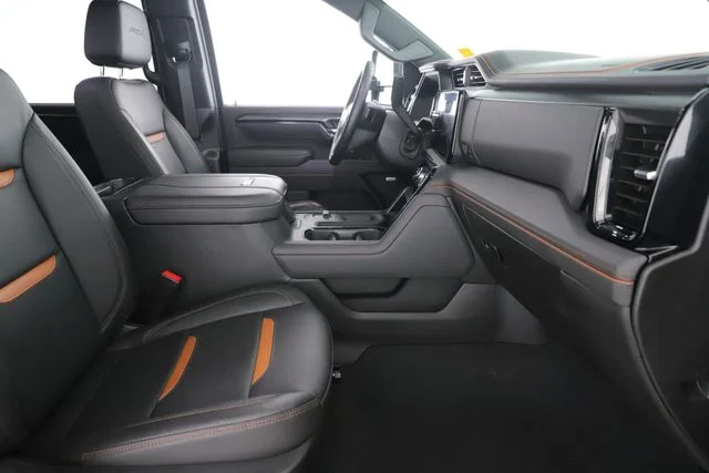 Used 2025 Black GMC AT4 image 33