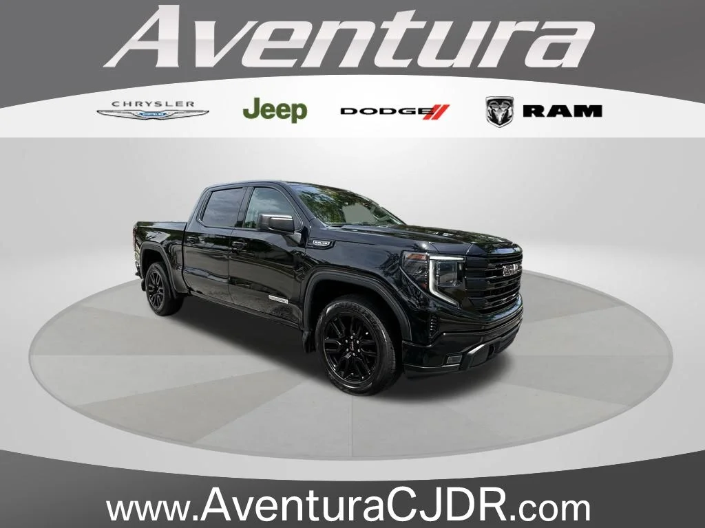 2023 GMC Sierra 2WD Crew Cab Short Box Elevation's photo