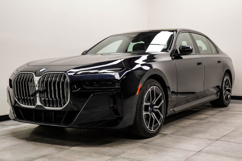 Used 2025 Black BMW 740i xDrive image 7