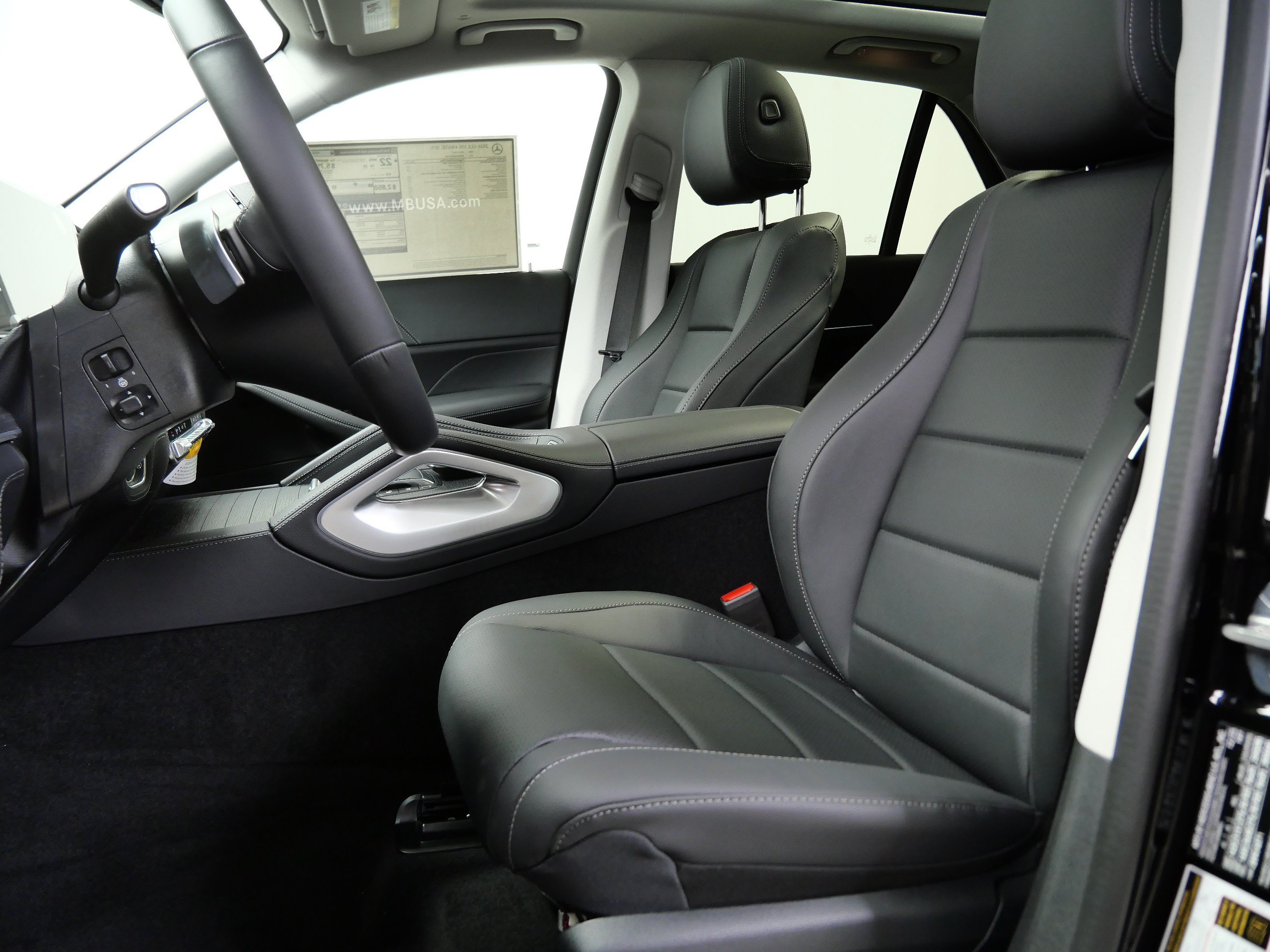 New 2026 Obsidian Black Metallic Mercedes-Benz GLE 350 image 8