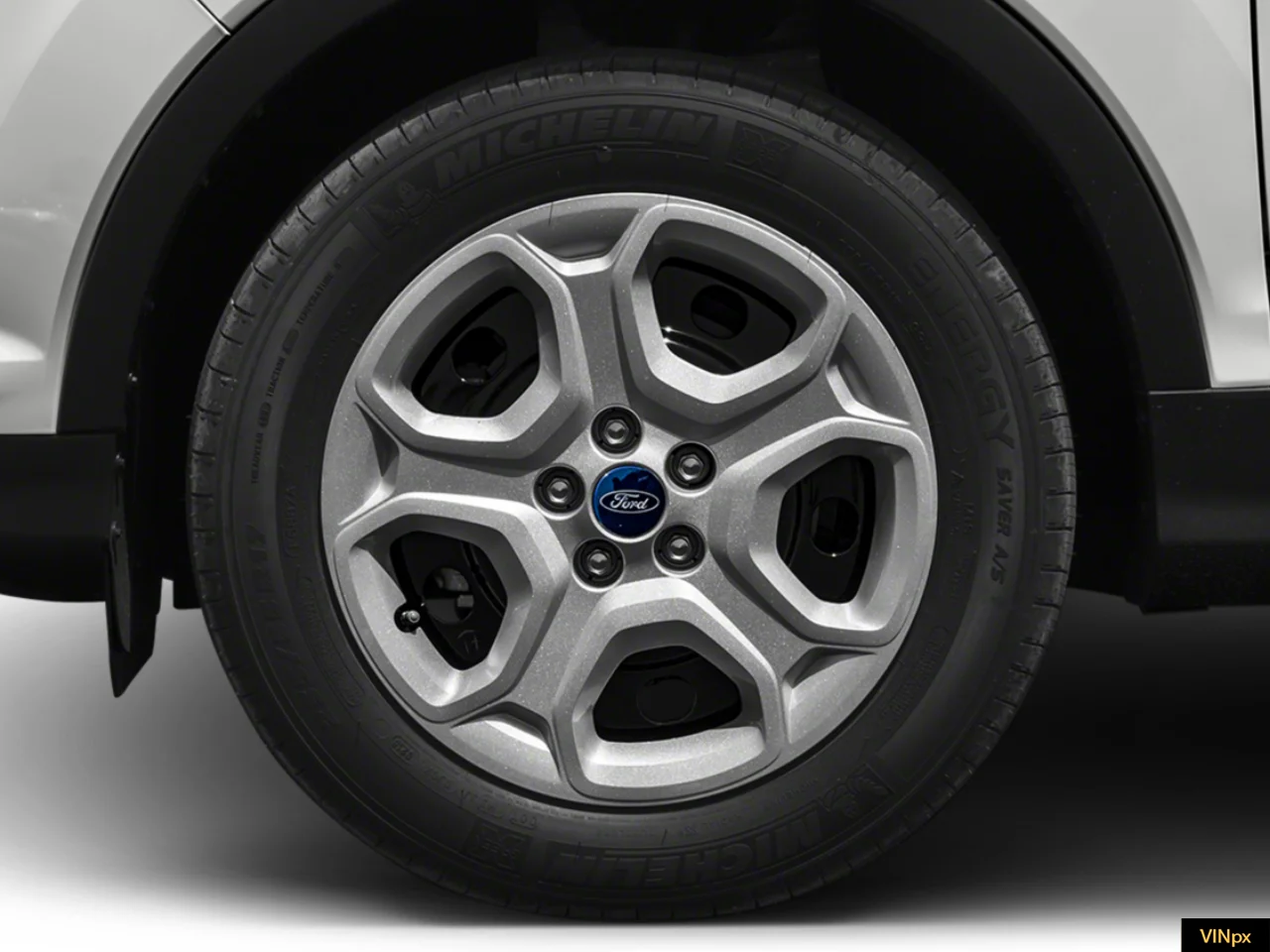 Used 2018 White Gold Metallic Ford S image 9