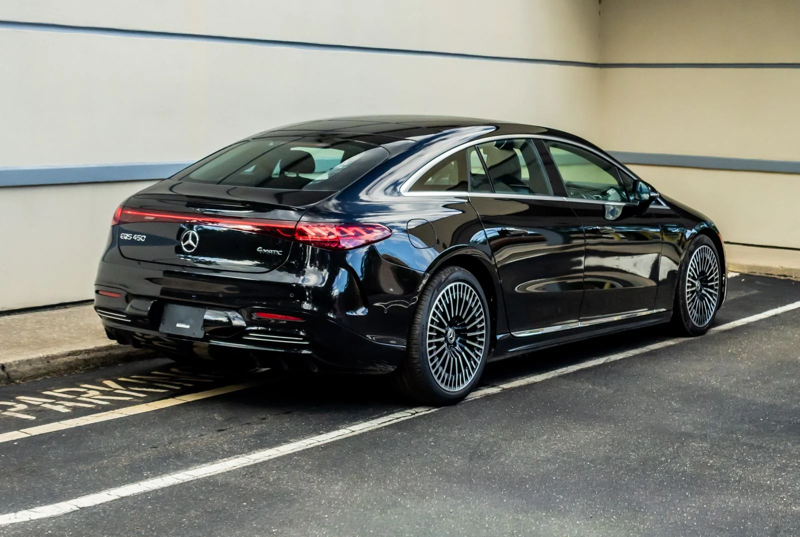 Used 2023 Black Mercedes-Benz 450 image 7