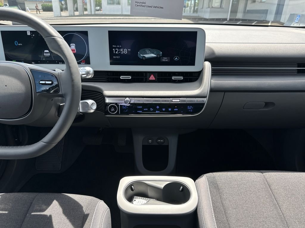Certified Used 2024 Green Hyundai SEL image 16