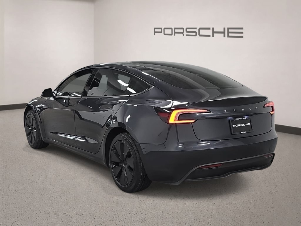 Used 2025  Tesla  image 3
