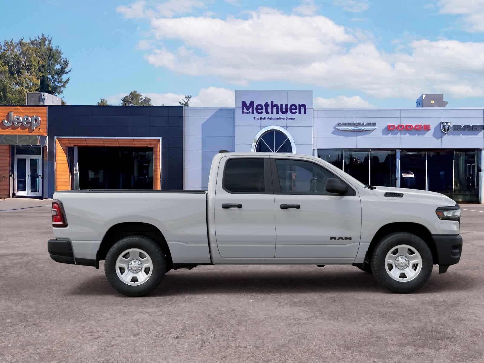 New 2026 Bright White Clearcoat Ram Tradesman image 21