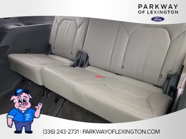 Used 2018 Blue Ford Limited image 32