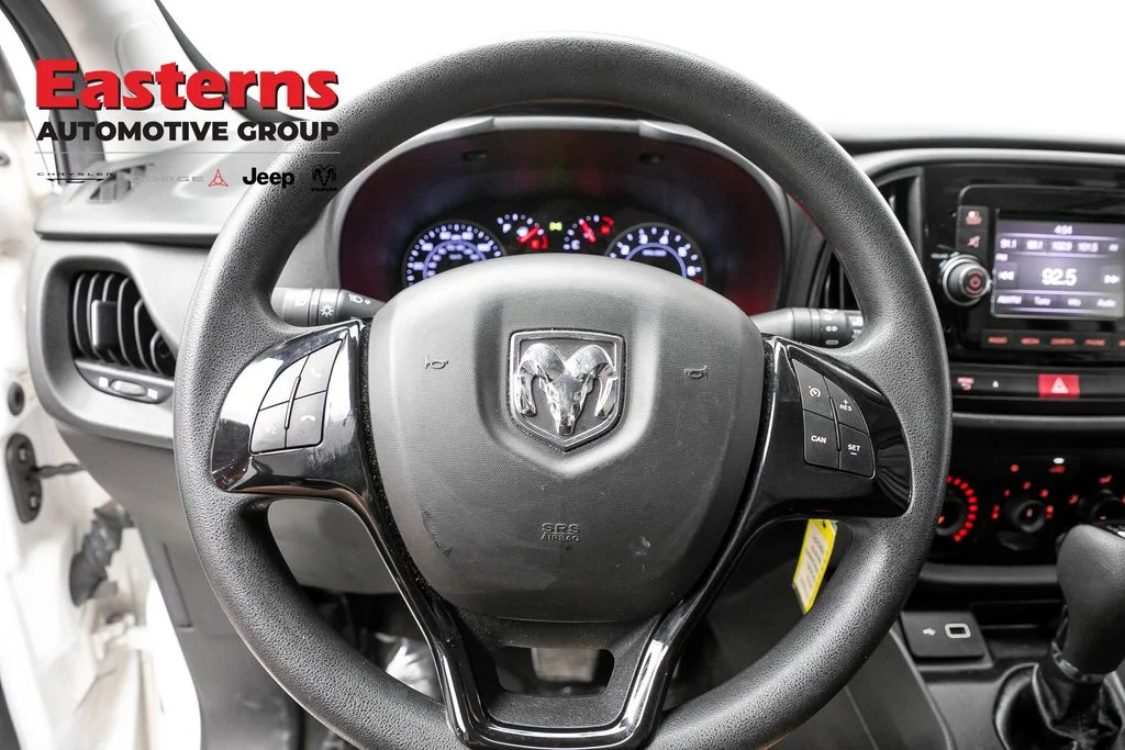 Used 2022 White Ram Base image 11