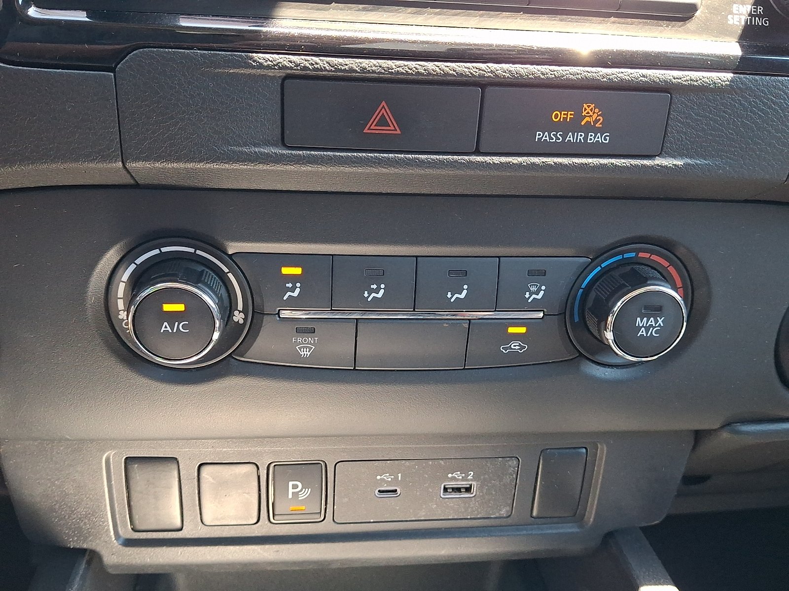 Used 2022 Glacier White - QAK Nissan King Cab S 4x4 image 15