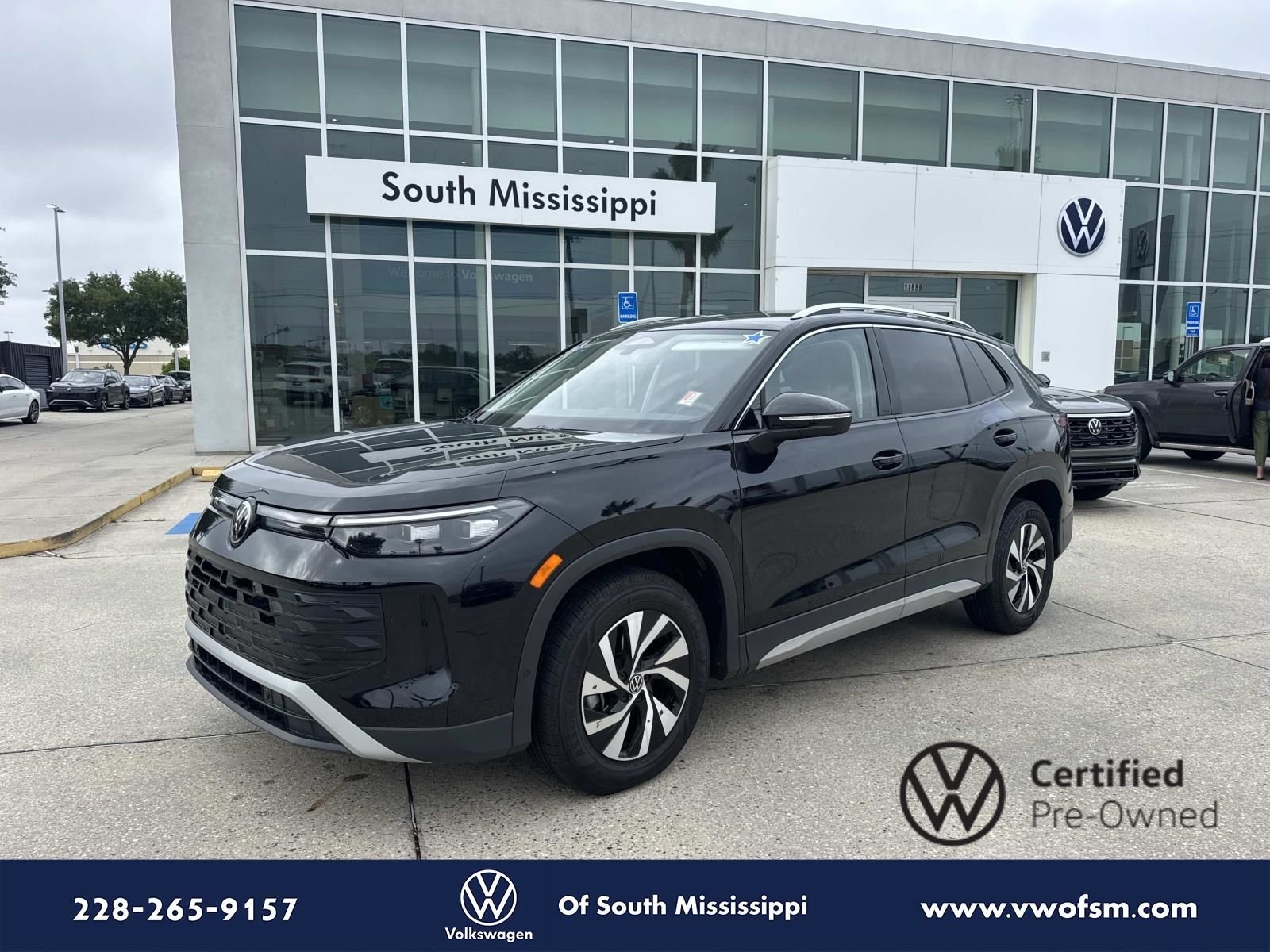 2025 Volkswagen Tiguan 2.0T S's photo