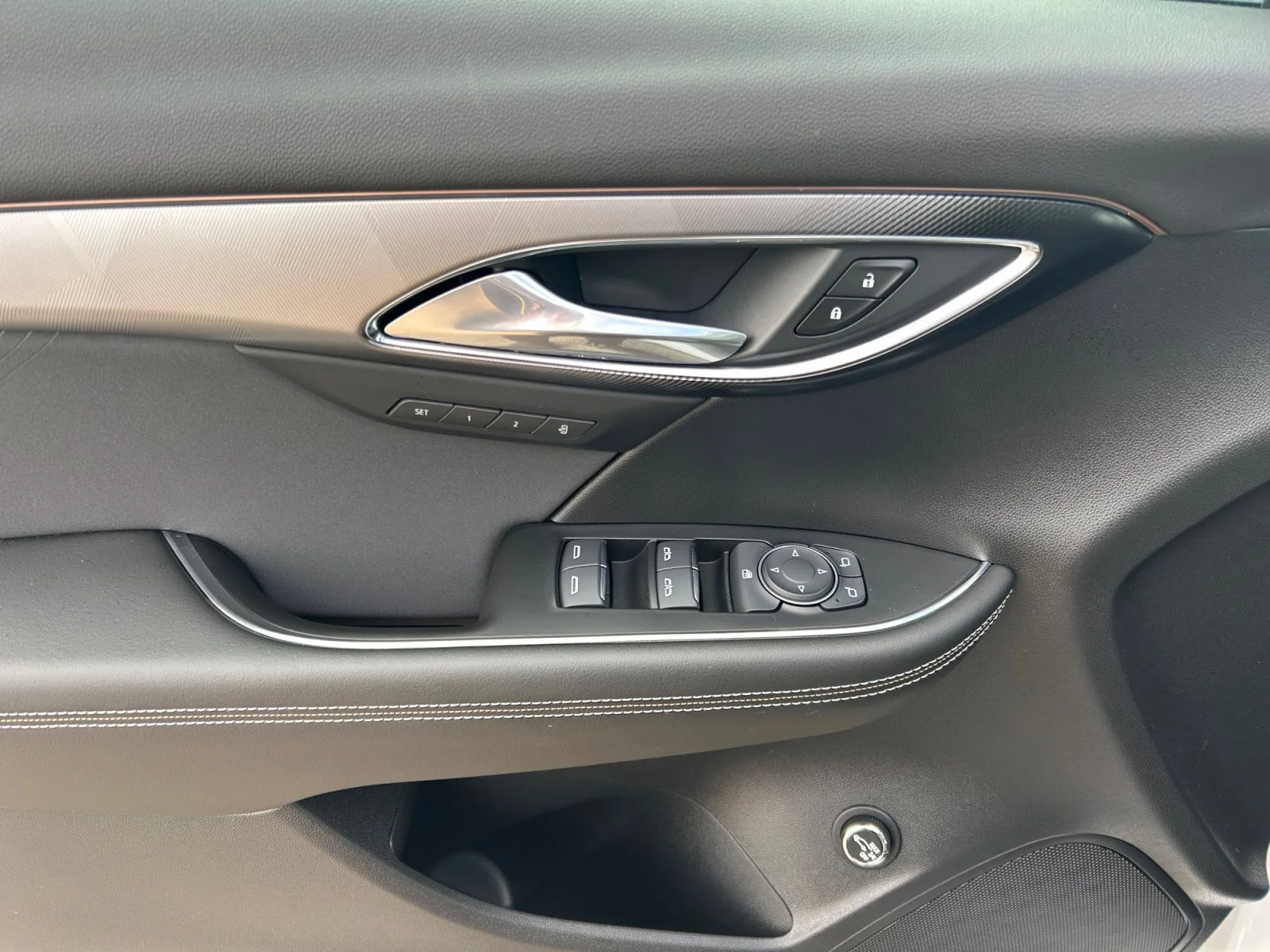 New 2026 Summit White Buick Sport Touring AWD image 17
