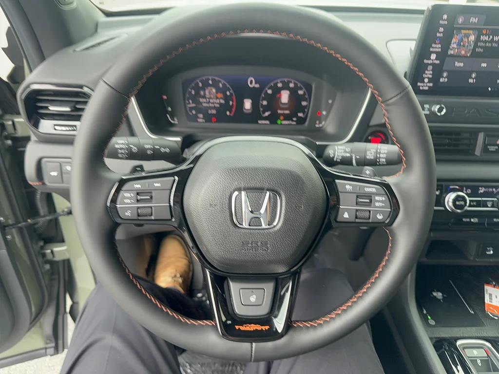 New 2026 Ash Green Metallic Honda TrailSport Elite Blackout image 13