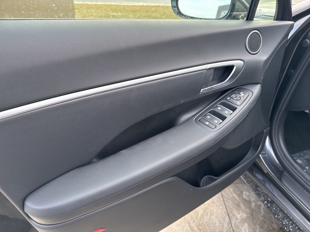 New 2026 Gray Hyundai SEL image 11