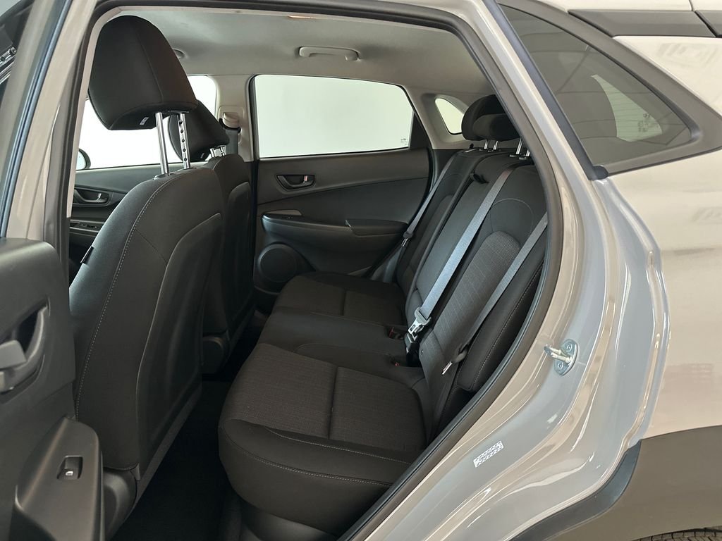 Used 2023 Silver Hyundai SEL image 22