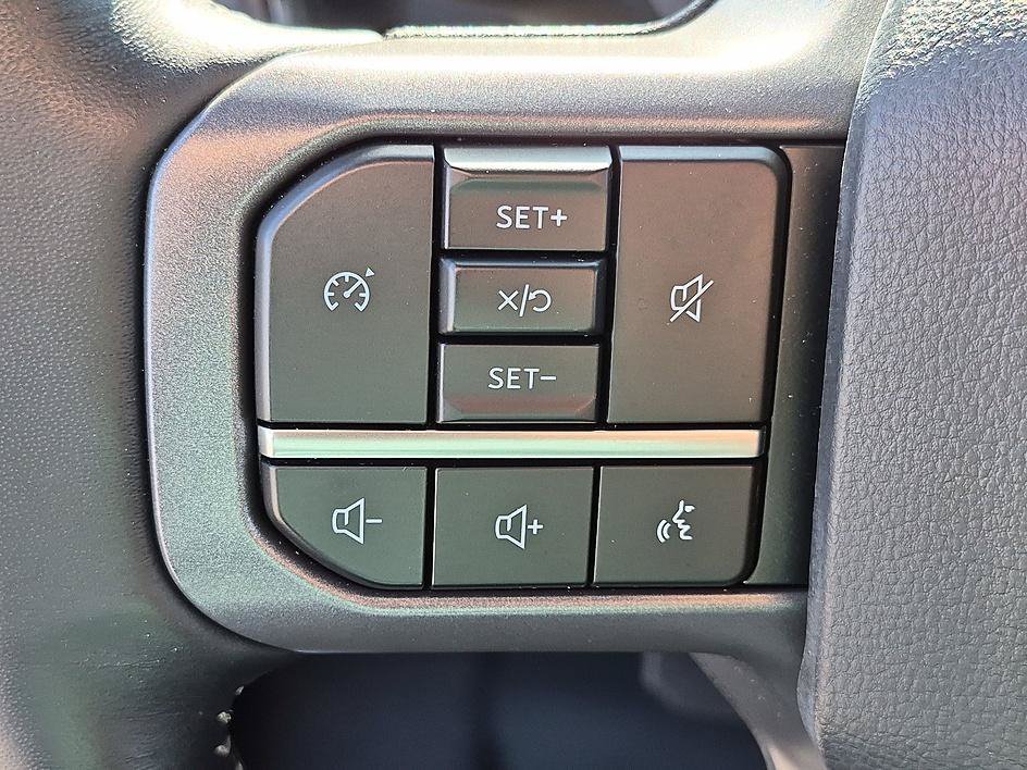 Used 2024 Gray Ford XL image 17