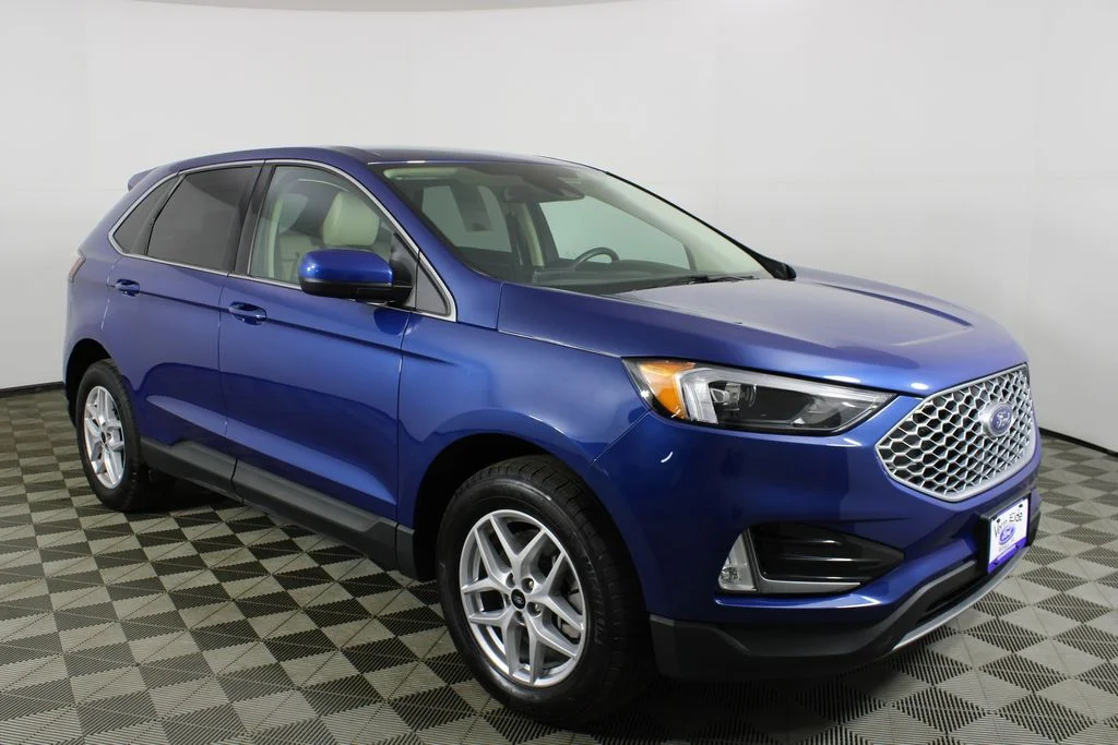 2023 Ford Edge SEL AWD's photo
