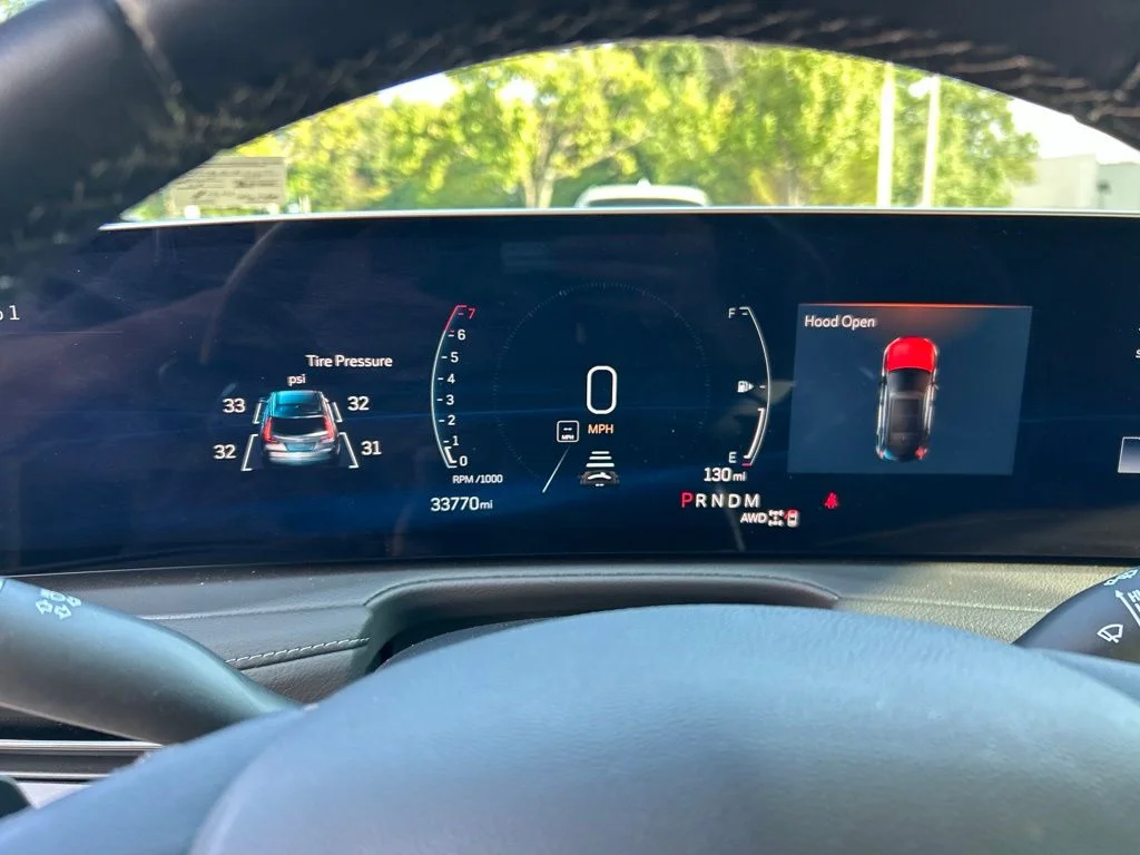 Used 2025 Silver Cadillac Premium Luxury image 10
