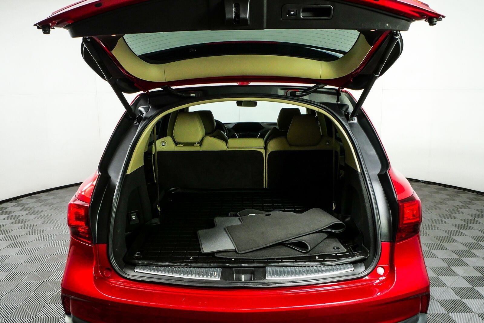 Used 2020 Performance Red Pearl Acura BASE image 30