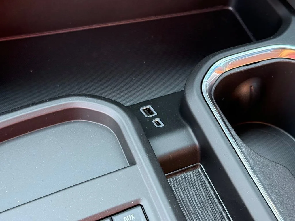 New 2026 Sterling Metallic GMC Denali Ultimate image 26