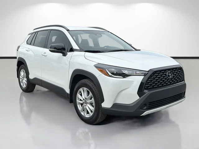 2025 Toyota Corolla Cross LE