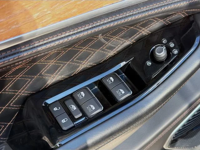 2022 Jeep Grand Cherokee Summit Reserve - Photo 23